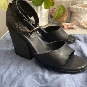 Korkease heeled sandals